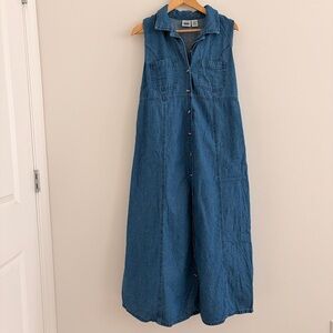 Maternity Vintage 90s Sleeveless Button-Front soft cotton denim dress
